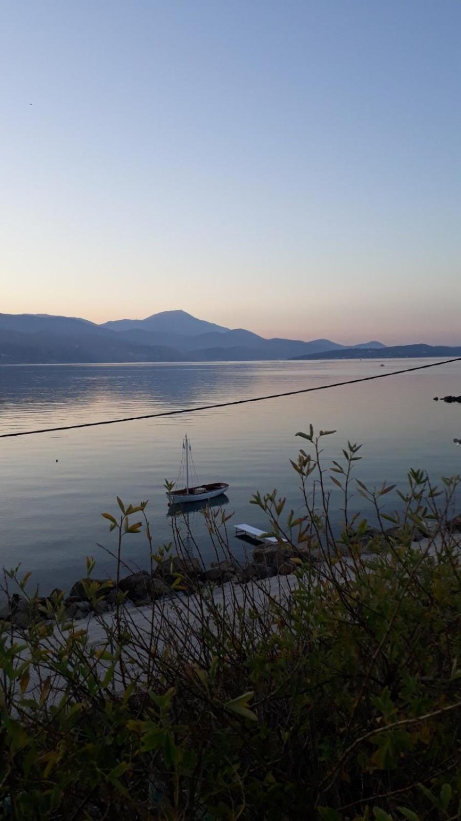 Apollonides Seafront Villa 2 Melete Lixouri Extérieur photo
